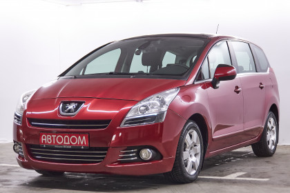 Продажа Peugeot 5008 I 1.6 MT (109 л.с.) 2010 Красный в Автодом