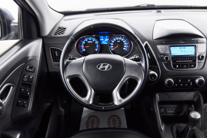 Продажа Hyundai Tucson II 2.0 MT (150 л.с.) 2010 Серый в Автодом
