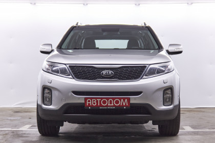 Продажа Kia Sorento II Рестайлинг 2.4 AT (192 л.с.) 2013 Серебристый в Автодом