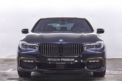 Продажа BMW 7 серии VI (G11/G12) 740d xDrive 3.0 AT (320 л.с.) 2018 Синий в Автодом