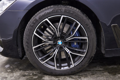 Продажа BMW 7 серии VI (G11/G12) 740d xDrive 3.0 AT (320 л.с.) 2018 Синий в Автодом