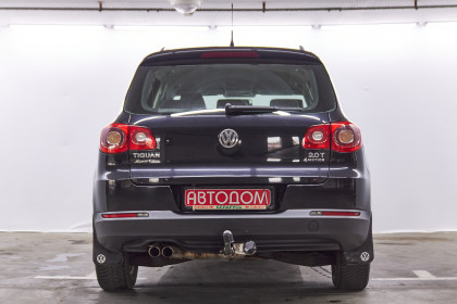 Продажа Volkswagen Tiguan I 2.0 AT (200 л.с.) 2010 Черный в Автодом