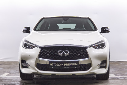 Продажа Infiniti QX30 I 2.0 AMT (211 л.с.) 2017 Белый в Автодом