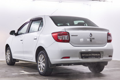 Продажа Renault Logan II 1.6 MT (82 л.с.) 2015 Белый в Автодом