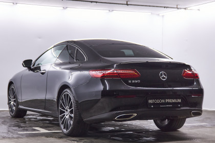 Продажа Mercedes-Benz E-Класс V (W213, S213, C238) 350 2.0 AT (299 л.с.) 2019 Черный в Автодом