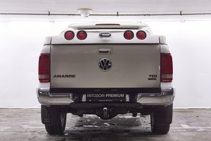 Продажа Volkswagen Amarok I Рестайлинг 2.0 AT (180 л.с.) 2017 Белый в Автодом