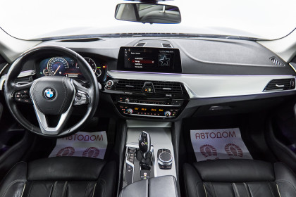Продажа BMW 5 серии VII (G30/G31) 520d 2.0 AT (190 л.с.) 2018 Синий в Автодом