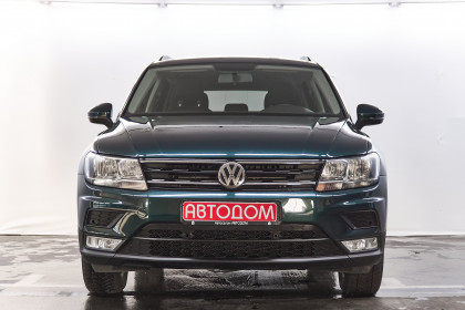 Продажа Volkswagen Tiguan II Allspace 2.0 AMT (180 л.с.) 2018 Синий в Автодом