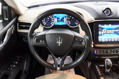 Продажа Maserati Ghibli III Рестайлинг 3.0 AT (350 л.с.) 2018 Синий в Автодом