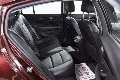 Продажа Buick Regal VI 2.0 AT (250 л.с.) 2018 Бордовый в Автодом