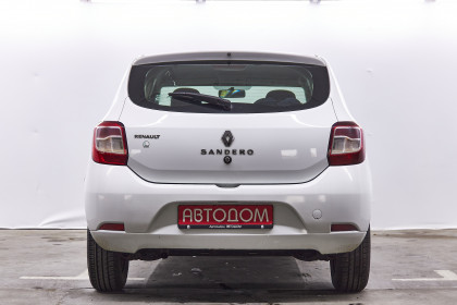 Продажа Renault Sandero II 1.6 MT (113 л.с.) 2016 Белый в Автодом