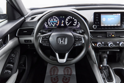 Продажа Honda Accord X 1.5 CVT (192 л.с.) 2018 Серебристый в Автодом