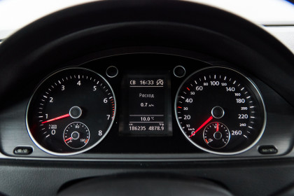 Продажа Volkswagen Passat B7 1.4 MT (122 л.с.) 2013 Серебристый в Автодом