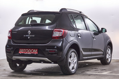Продажа Renault Sandero II Stepway 1.6 MT (102 л.с.) 2015 Черный в Автодом