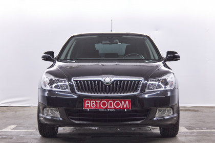 Продажа Skoda Octavia II (A5) Рестайлинг 1.6 MT (102 л.с.) 2010 Черный в Автодом