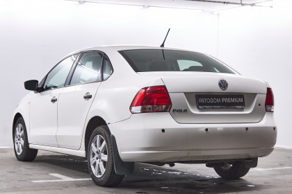 Продажа Volkswagen Polo V 1.6 MT (105 л.с.) 2011 Белый в Автодом