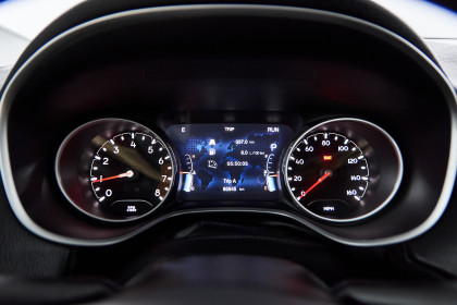 Продажа Jeep Compass II 2.4 AT (150 л.с.) 2019 Серый в Автодом