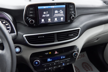 Продажа Hyundai Tucson III Рестайлинг 2.4 AT (184 л.с.) 2019 Серый в Автодом