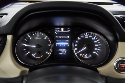 Продажа Nissan X-Trail III Рестайлинг 1.7 MT (150 л.с.) 2019 Черный в Автодом