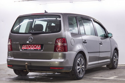 Продажа Volkswagen Touran I Рестайлинг 1.9 MT (105 л.с.) 2007 Серый в Автодом