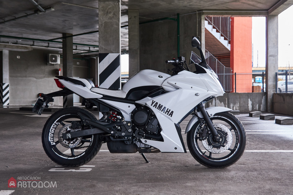 Продажа Yamaha XJ6 (FZ6-R) 2012 Белый в Автодом