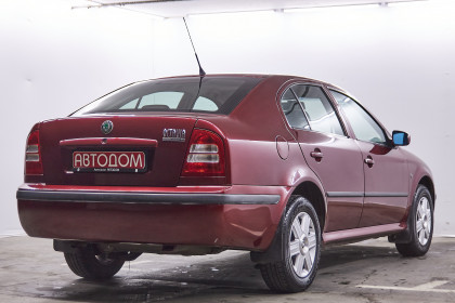 Продажа Skoda Octavia I (A4) Рестайлинг 1.4 MT (75 л.с.) 2008 Бордовый в Автодом