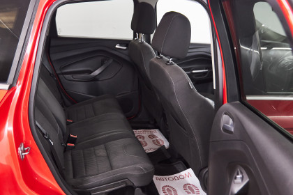 Продажа Ford Kuga II 1.6 MT (150 л.с.) 2013 Красный в Автодом