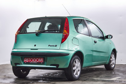 Продажа Fiat Punto II 5-speed 1.2 MT (80 л.с.) 2002 Зеленый в Автодом
