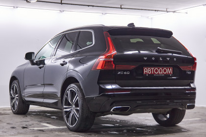 Продажа Volvo XC60 II 2.0 AT (250 л.с.) 2018 Черный в Автодом