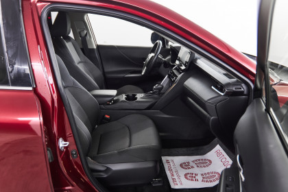 Продажа Toyota Venza II 2.5 CVT (222 л.с.) 2021 Красный в Автодом