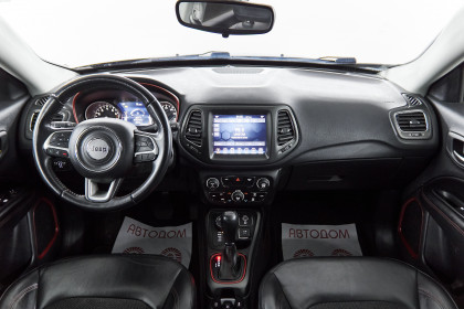 Продажа Jeep Compass II TrailHawk 2.4 AT (175 л.с.) 2019 Серый в Автодом