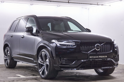 Продажа Volvo XC90 II Рестайлинг Recharge 2.0 AT (320 л.с.) 2021 Черный в Автодом