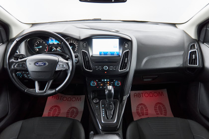 Продажа Ford Focus III Рестайлинг 1.6 AMT (125 л.с.) 2017 Серый в Автодом