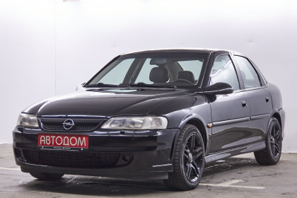 Продажа Opel Vectra B Рестайлинг 2.2 MT (147 л.с.) 2001 Черный в Автодом