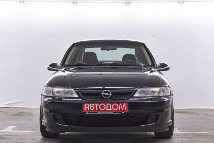 Продажа Opel Vectra B Рестайлинг 2.2 MT (147 л.с.) 2001 Черный в Автодом