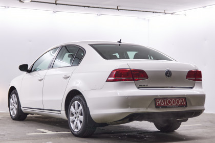 Продажа Volkswagen Passat B7 1.4 MT (122 л.с.) 2012 Белый в Автодом
