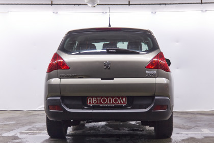Продажа Peugeot 3008 I 1.6 MT (112 л.с.) 2011 Серебристый в Автодом