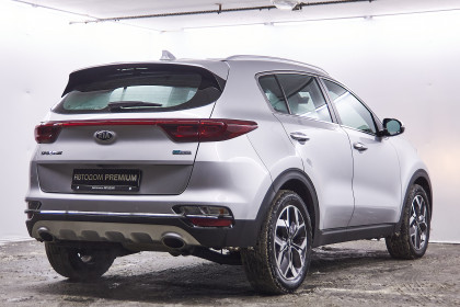 Продажа Kia Sportage IV Рестайлинг 2.0 AT (186 л.с.) 2019 Серебристый в Автодом