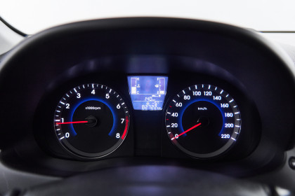 Продажа Hyundai Solaris I Рестайлинг 1.6 MT (123 л.с.) 2014 Серый в Автодом
