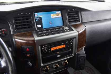 Продажа Nissan Patrol V (Y61) Рестайлинг 3.0 MT (160 л.с.) 2004 Серебристый в Автодом