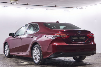 Продажа Toyota Camry VIII (XV70) US Market 2.5 AT (203 л.с.) 2019 Бордовый в Автодом