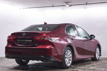 Продажа Toyota Camry VIII (XV70) US Market 2.5 AT (203 л.с.) 2019 Бордовый в Автодом