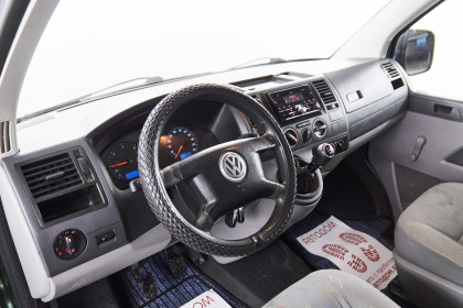 Продажа Volkswagen Transporter T5 1.9 MT (105 л.с.) 2005 Зеленый в Автодом