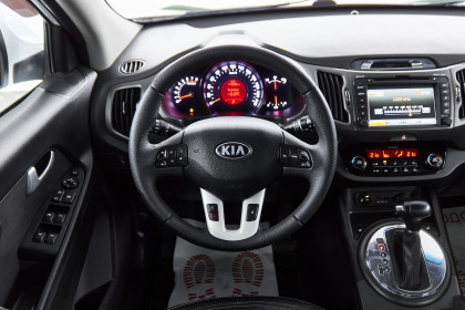 Продажа Kia Sportage III 2.0 AT (150 л.с.) 2013 Белый в Автодом