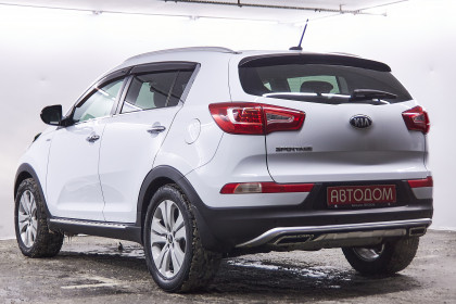 Продажа Kia Sportage III 2.0 AT (150 л.с.) 2013 Белый в Автодом