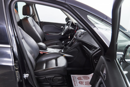Продажа Opel Zafira C 1.6 MT (136 л.с.) 2013 Черный в Автодом