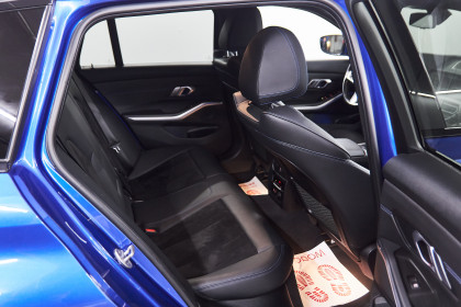 Продажа BMW 3 серии VII (G2x) 320d xDrive 2.0 AT (190 л.с.) 2019 Синий в Автодом