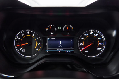Продажа Chevrolet Camaro VI Рестайлинг 2.0 AT (275 л.с.) 2022 Черный в Автодом