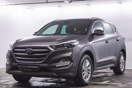 Продажа Hyundai Tucson III 1.6 MT (132 л.с.) 2018 Коричневый в Автодом