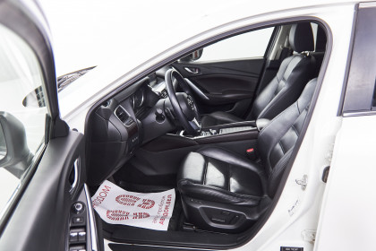 Продажа Mazda 6 III (GJ) Рестайлинг 2.0 AT (165 л.с.) 2016 Белый в Автодом